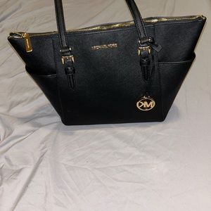 Michael Kors Charlotte LG TZ Tote Bag Black